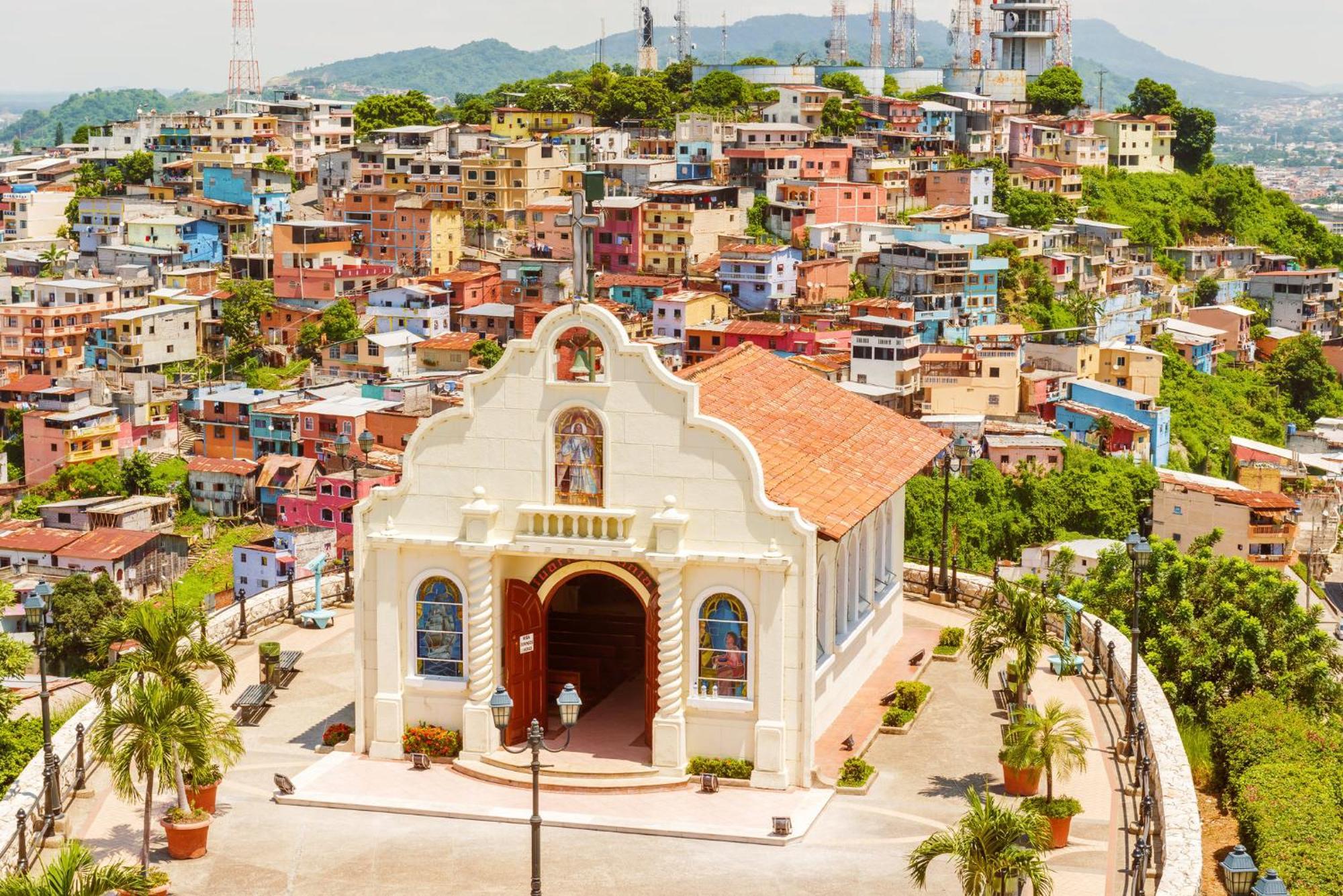 Holiday Inn Guayaquil Airport By Ihg Экстерьер фото View of the church of San Francisco