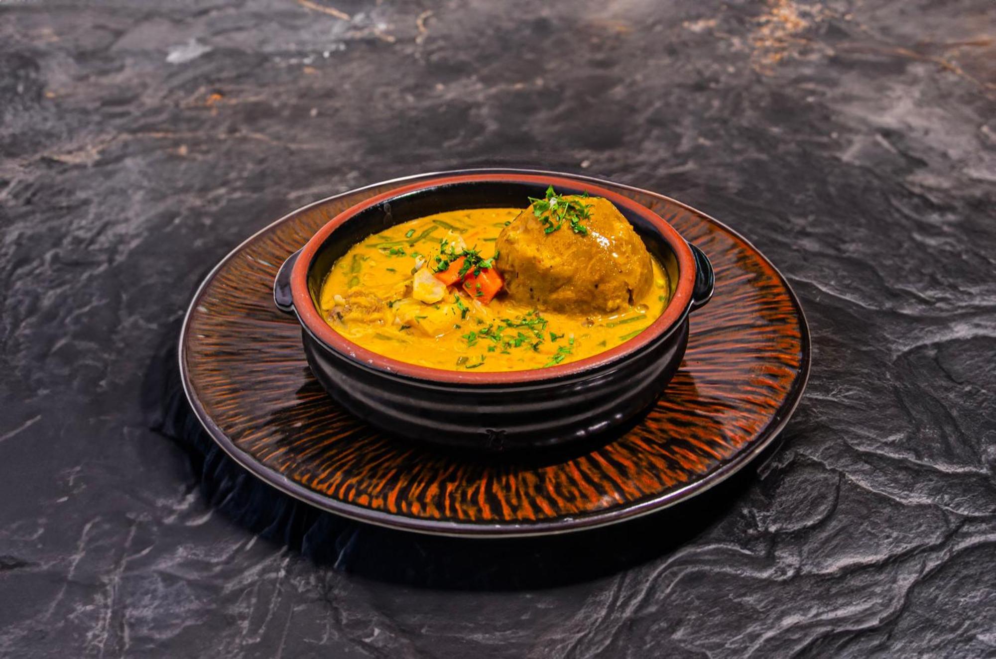 Holiday Inn Guayaquil Airport By Ihg Экстерьер фото A bowl of kofta curry